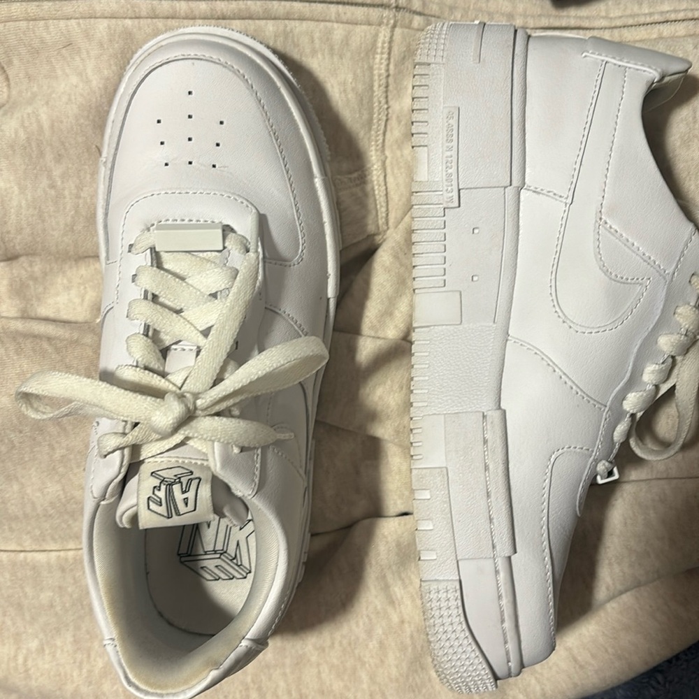 Air force pixels size 7